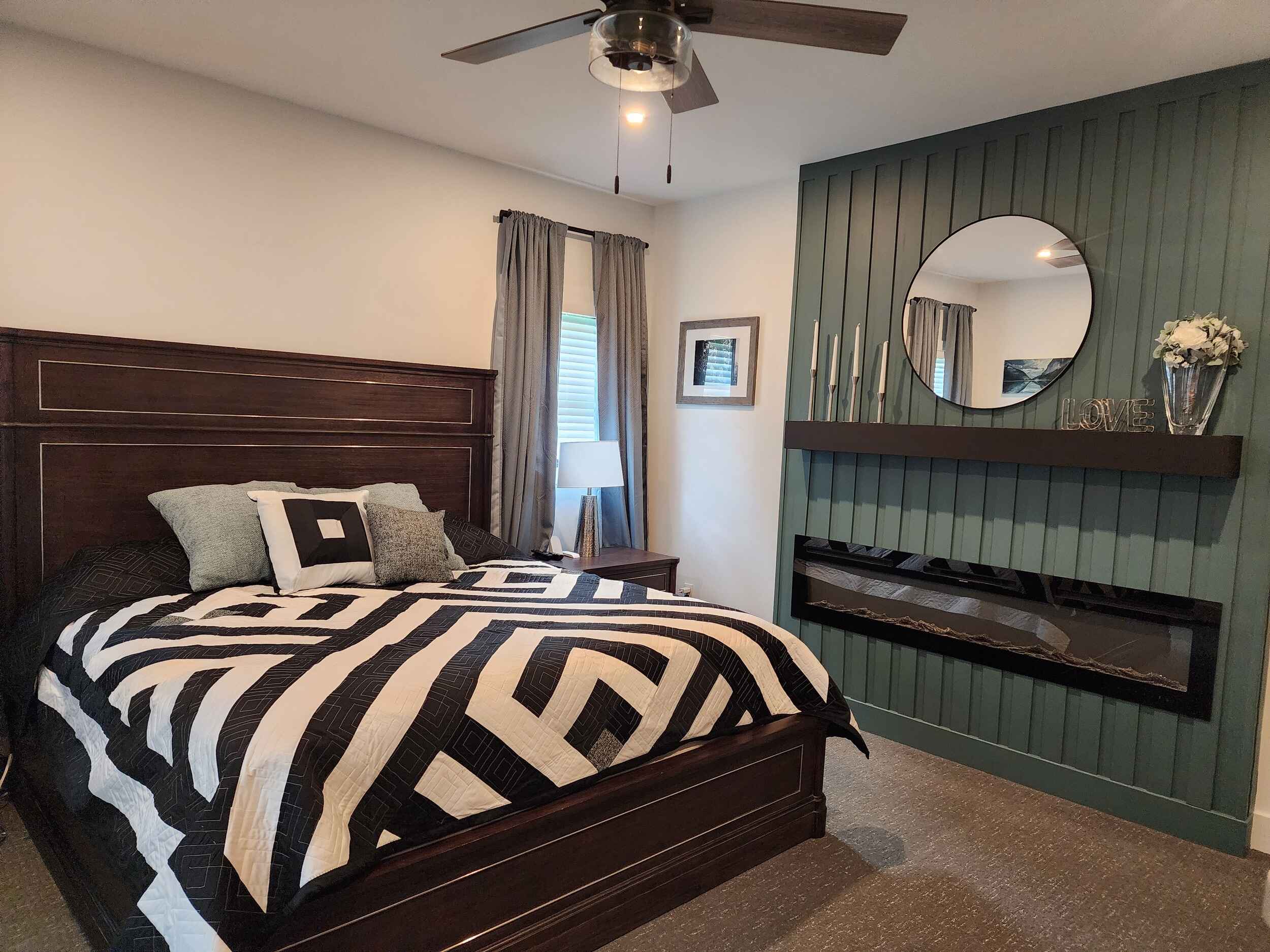 5516 Glass - Master Bedroom
